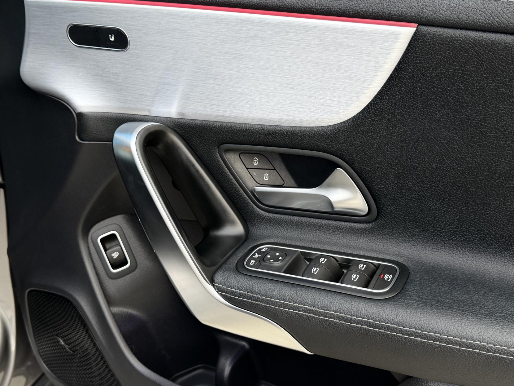 Mercedes-Benz CLA 2.0 CLA250 AMG Line (Premium 2) Coupe 4dr Petrol 7G-DCT Euro 6 (s/s) (224 ps)