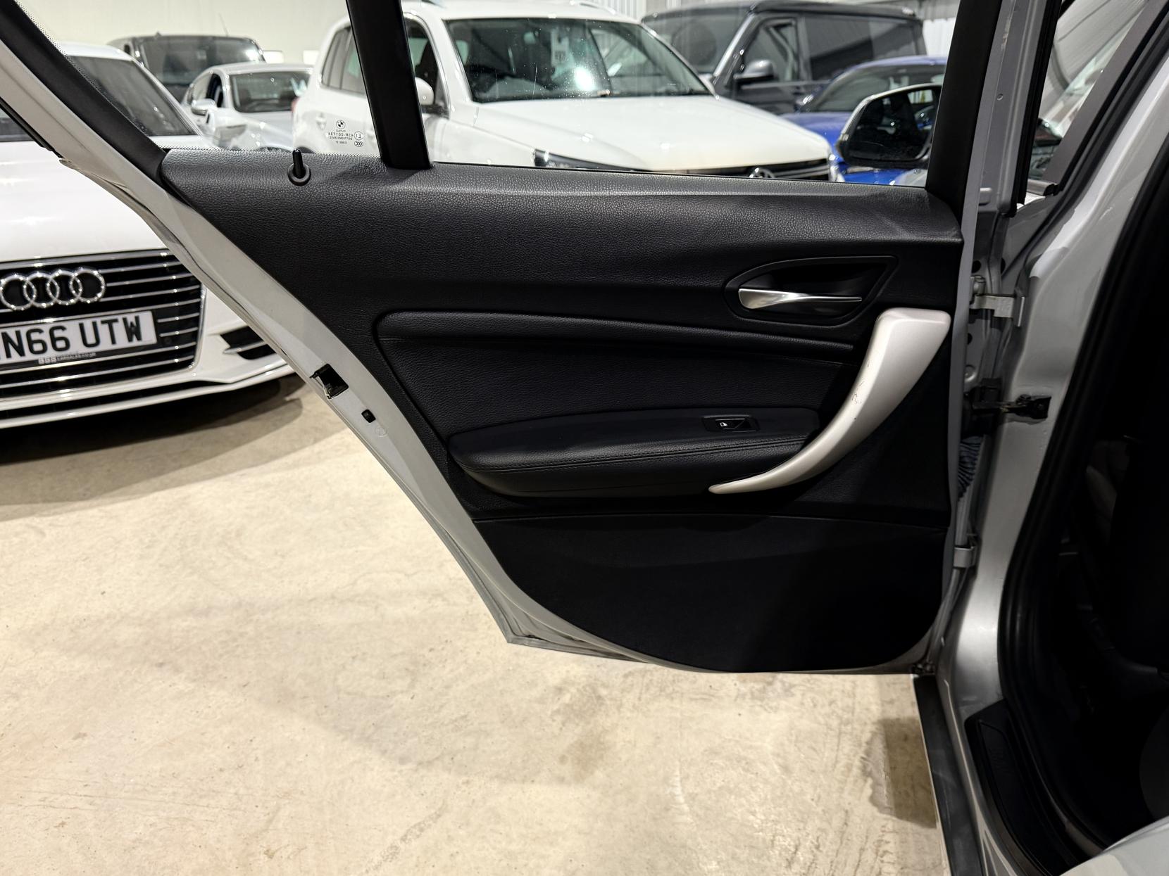 BMW 1 Series 2.0 120d BluePerformance SE Hatchback 5dr Diesel Auto Euro 6 (s/s) (184 ps)