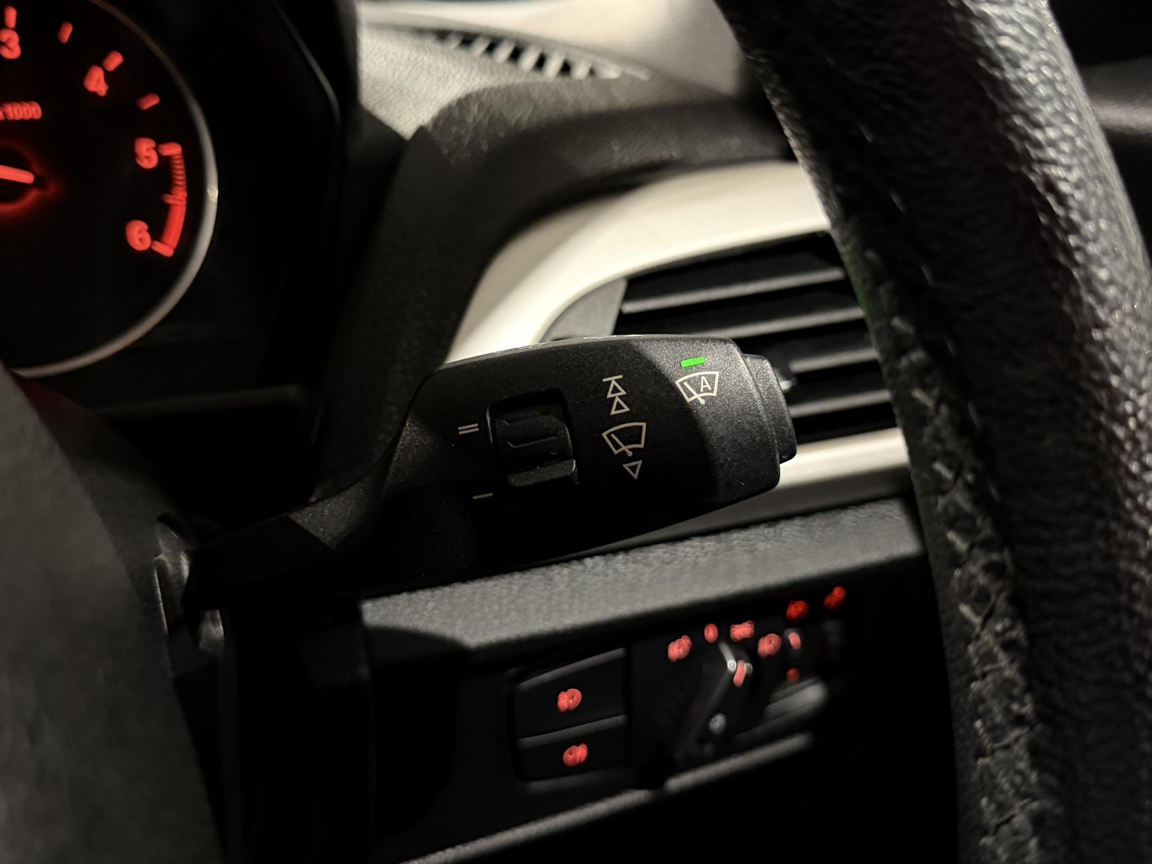 BMW 1 Series 2.0 120d BluePerformance SE Hatchback 5dr Diesel Auto Euro 6 (s/s) (184 ps)