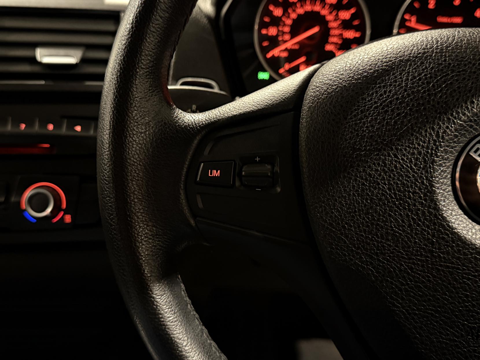 BMW 1 Series 2.0 120d BluePerformance SE Hatchback 5dr Diesel Auto Euro 6 (s/s) (184 ps)