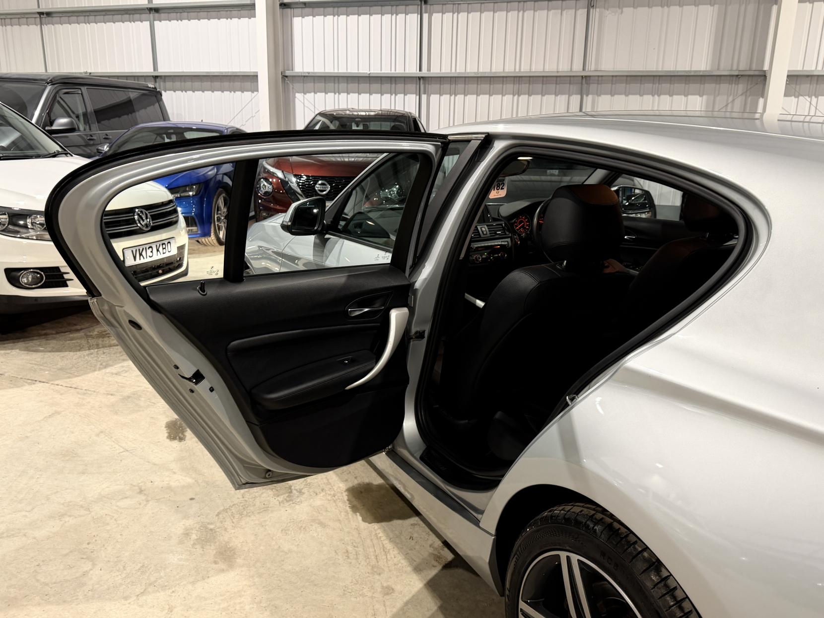 BMW 1 Series 2.0 120d BluePerformance SE Hatchback 5dr Diesel Auto Euro 6 (s/s) (184 ps)