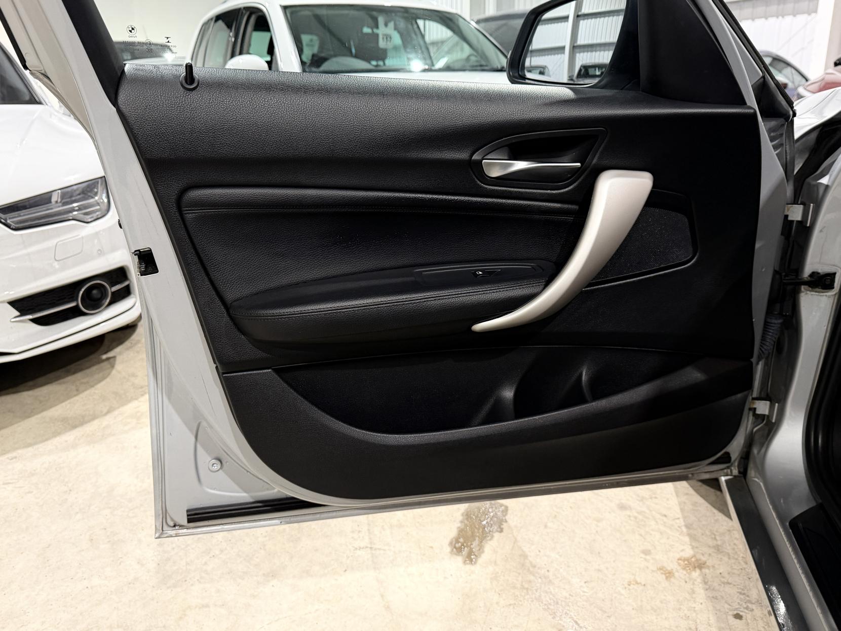 BMW 1 Series 2.0 120d BluePerformance SE Hatchback 5dr Diesel Auto Euro 6 (s/s) (184 ps)