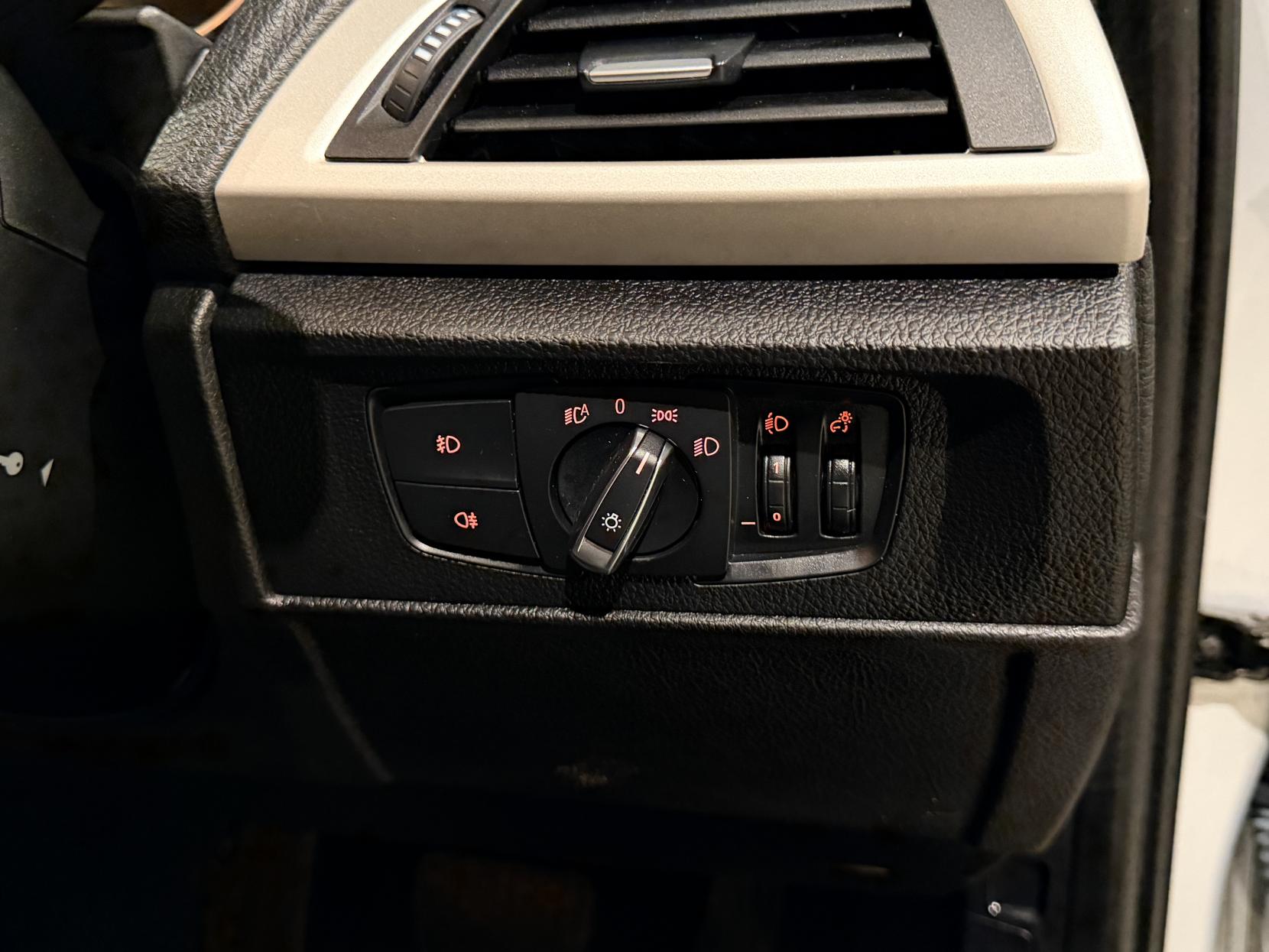 BMW 1 Series 2.0 120d BluePerformance SE Hatchback 5dr Diesel Auto Euro 6 (s/s) (184 ps)