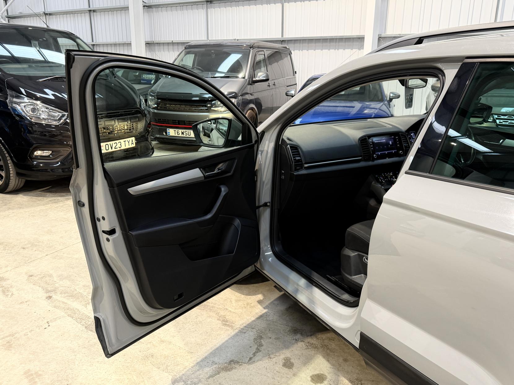 Skoda Karoq 1.0 TSI SE SUV 5dr Petrol DSG Euro 6 (s/s) (115 ps)