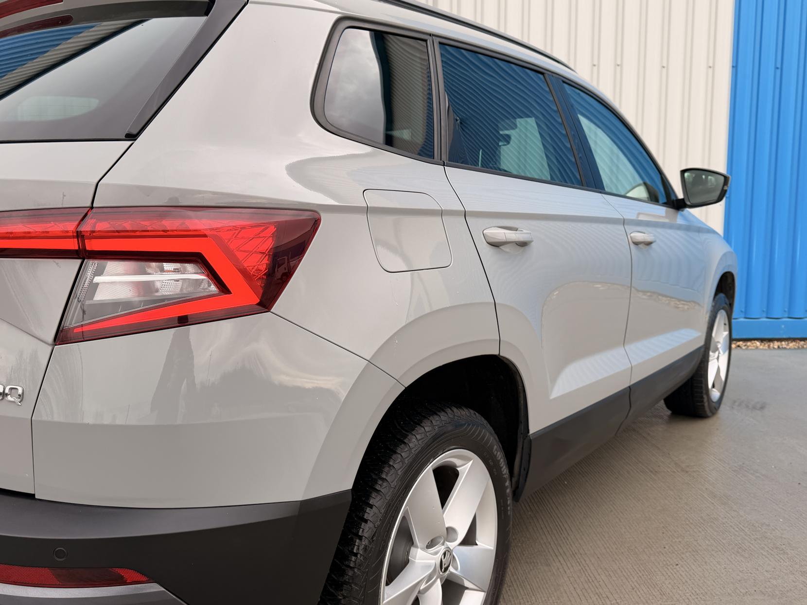 Skoda Karoq 1.0 TSI SE SUV 5dr Petrol DSG Euro 6 (s/s) (115 ps)