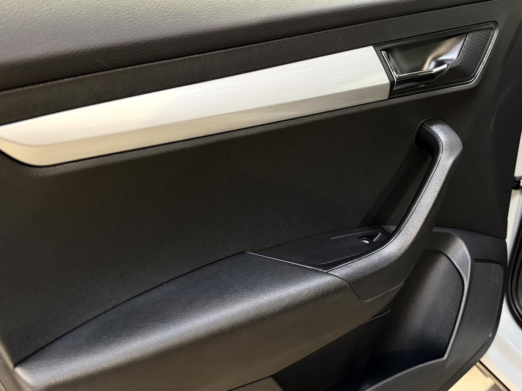 Skoda Karoq 1.0 TSI SE SUV 5dr Petrol DSG Euro 6 (s/s) (115 ps)