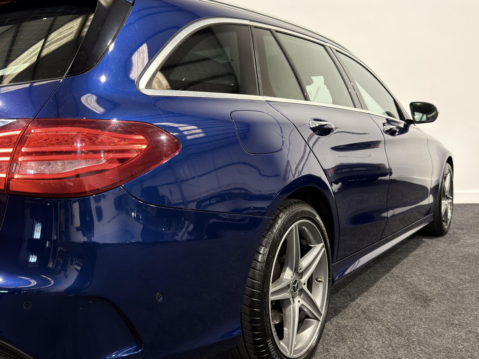 Mercedes-Benz C Class 2.0 C200 AMG Line (Premium) Estate 5dr Petrol G-Tronic+ Euro 6 (s/s) (184 ps)