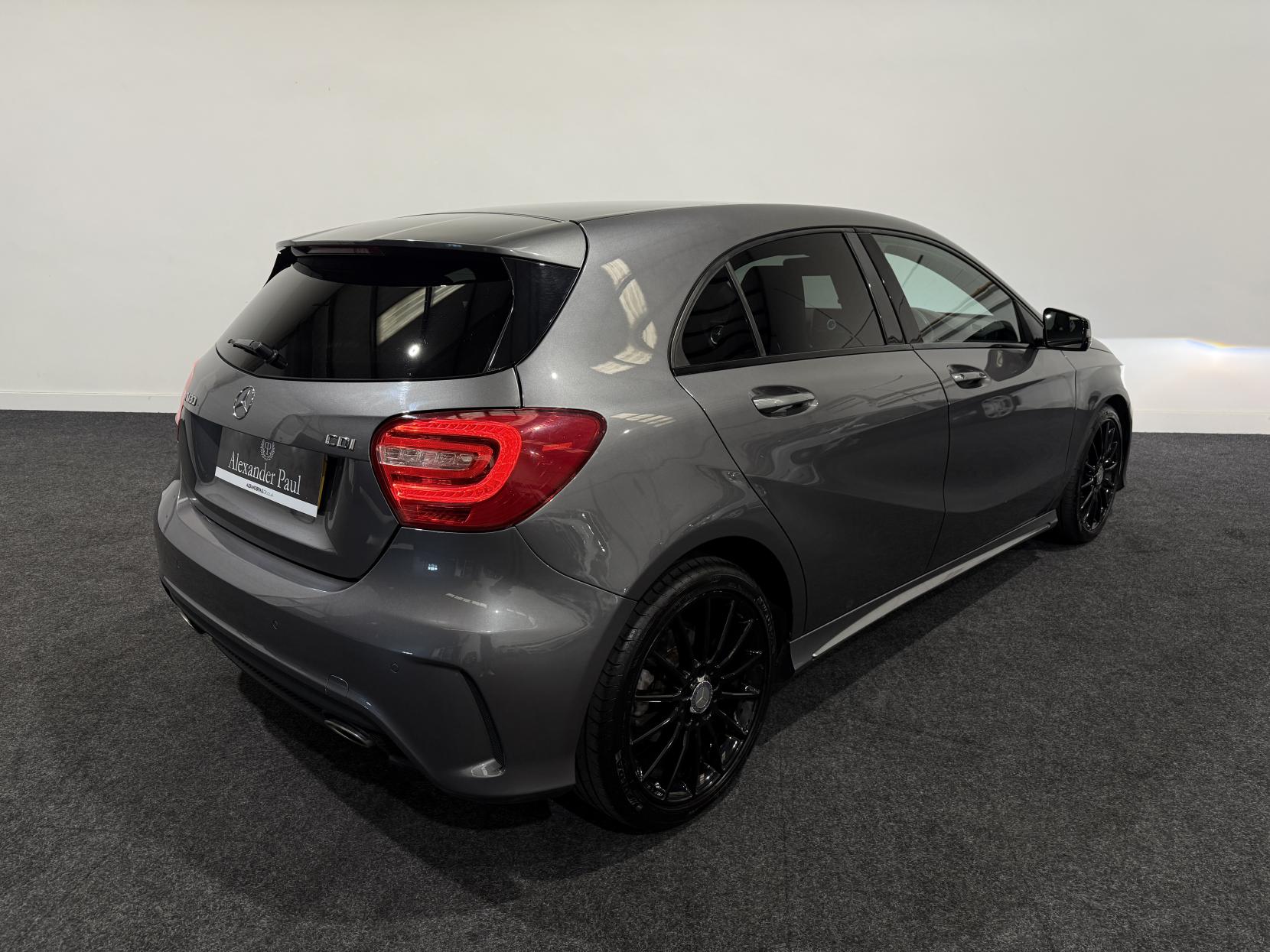 Mercedes-Benz A Class 1.5 A180 CDI AMG Sport Hatchback 5dr Diesel 7G-DCT Euro 5 (s/s) (109 ps)