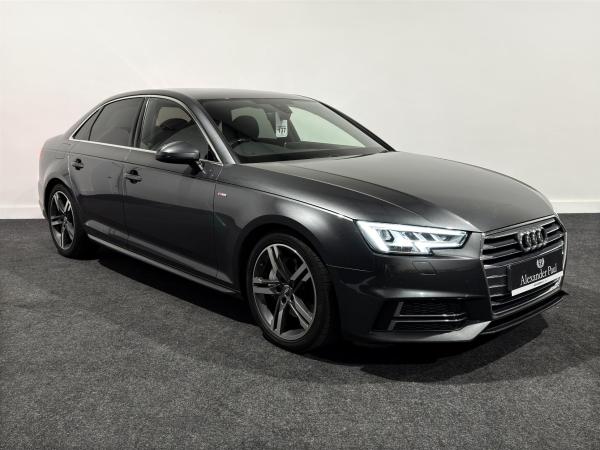 Audi A4 2.0 TDI ultra S line Saloon 4dr Diesel S Tronic Euro 6 (s/s) (190 ps)