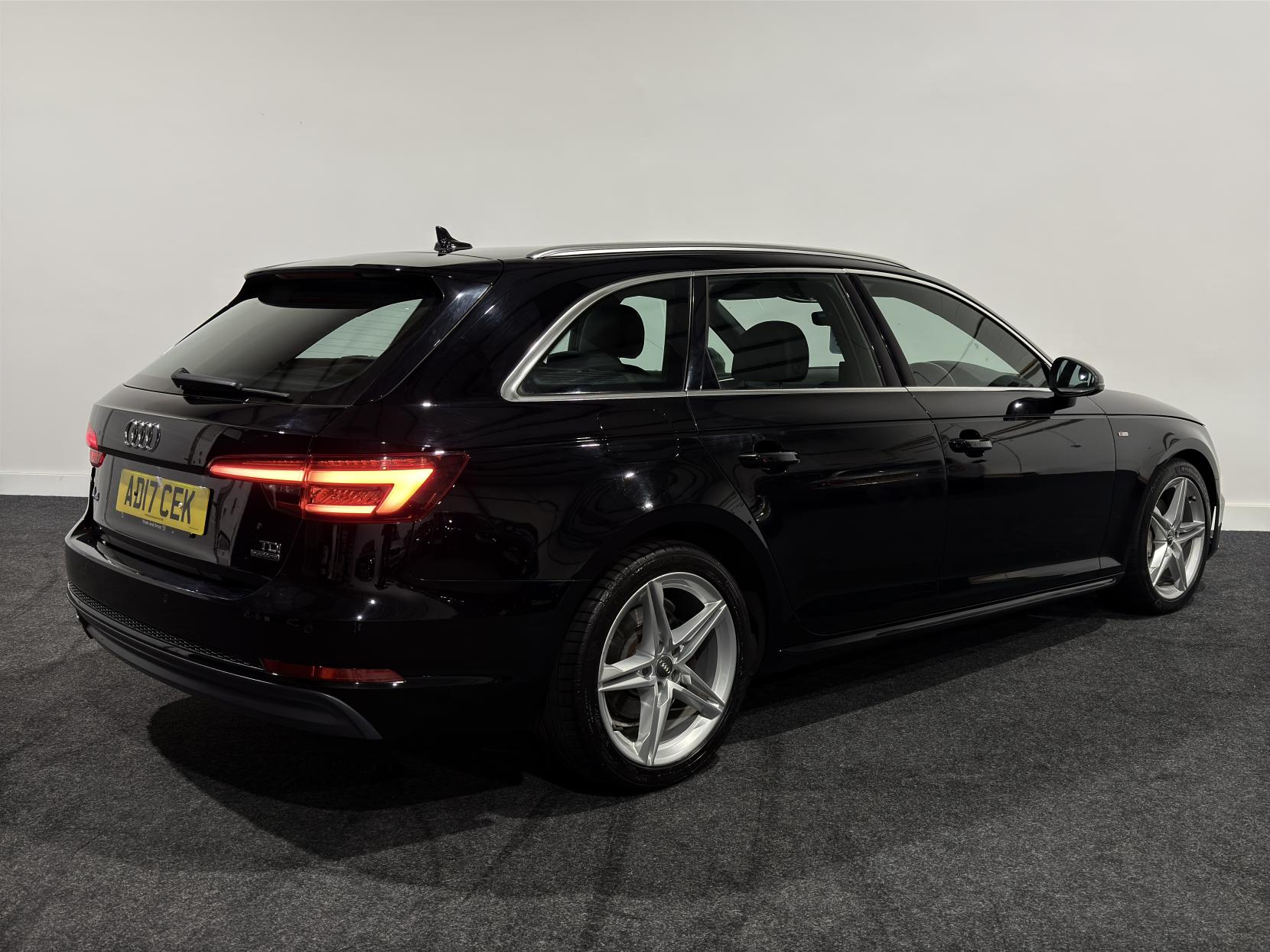 Audi A4 Avant 2.0 TDI S line Estate 5dr Diesel S Tronic quattro Euro 6 (s/s) (190 ps)