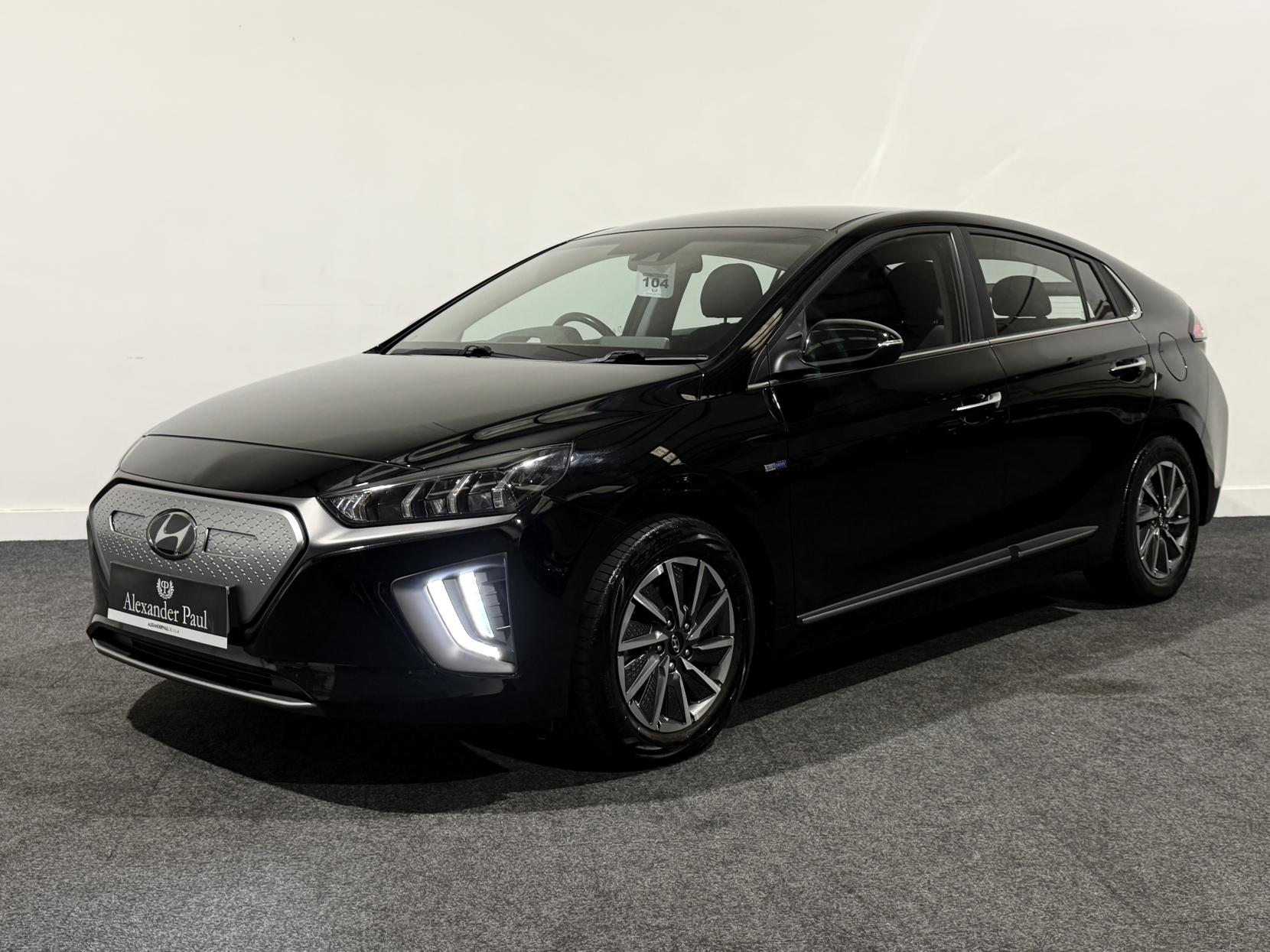 Hyundai IONIQ 38.3kWh Premium Hatchback 5dr Electric Auto (136 ps)