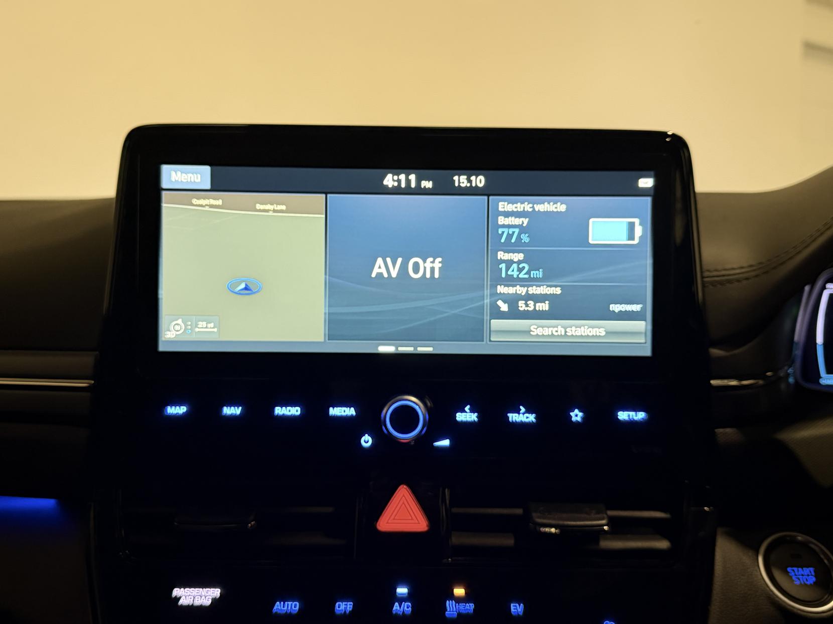 Hyundai IONIQ 38.3kWh Premium Hatchback 5dr Electric Auto (136 ps)