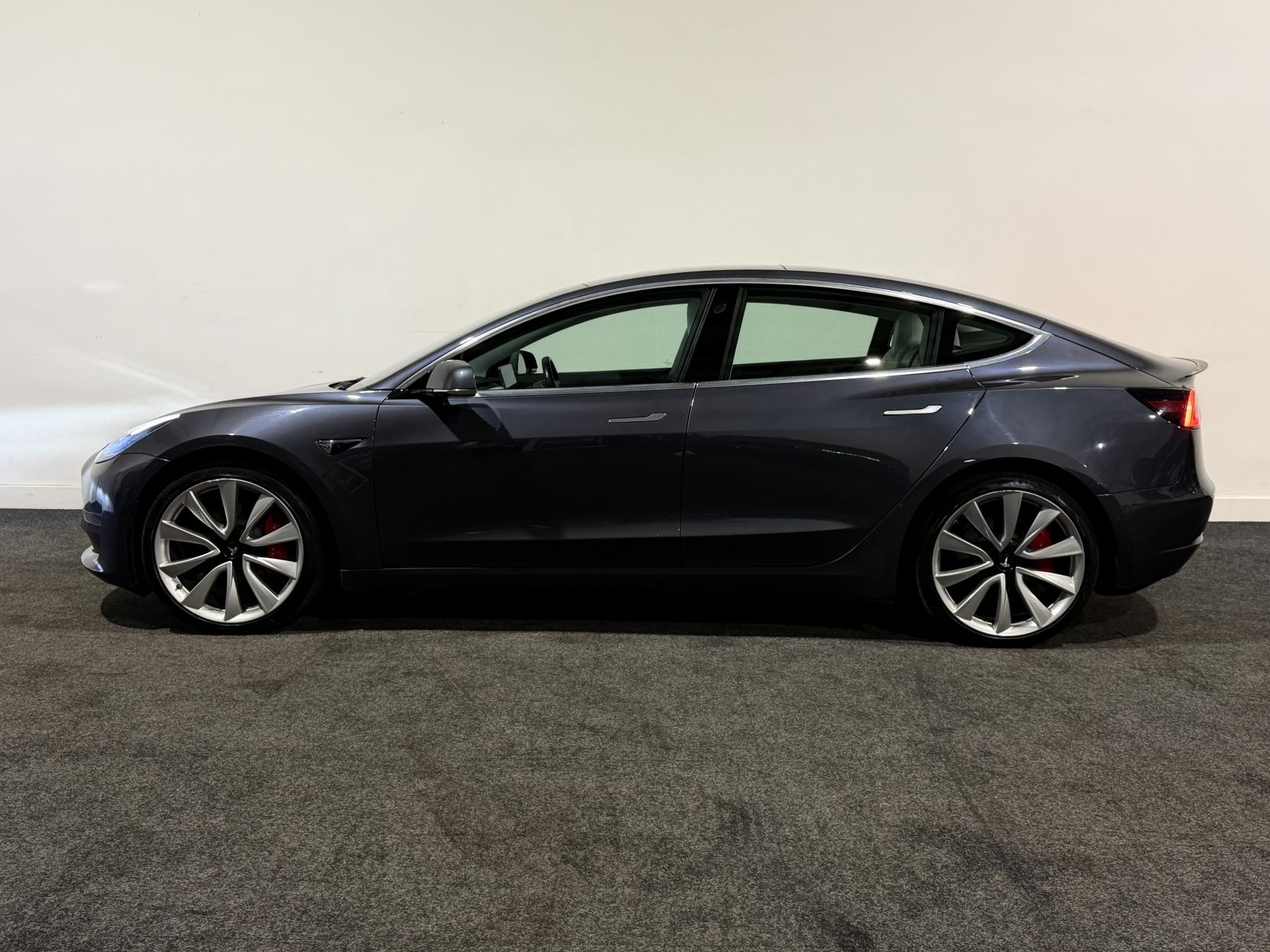 Tesla Model 3 (Dual Motor) Performance Saloon 4dr Electric Auto 4WDE (Performance Upgrade) (449 bhp)