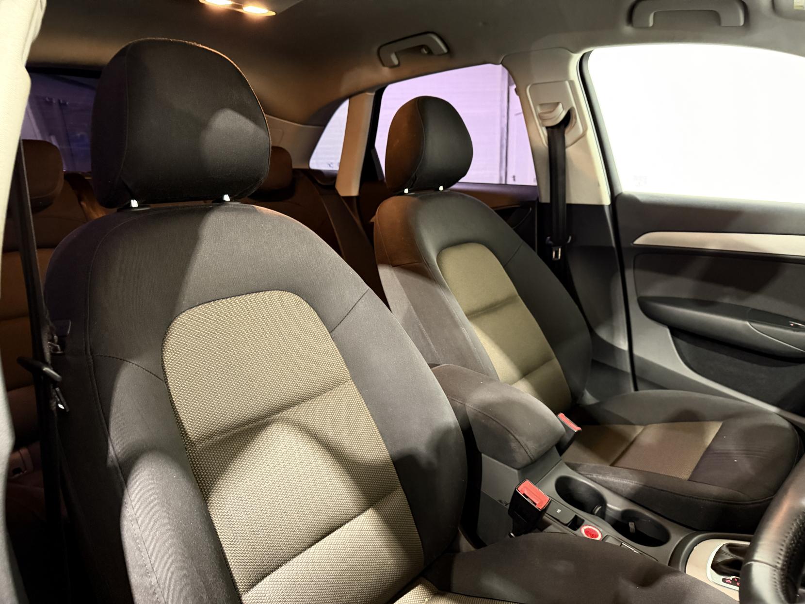 Audi Q3 2.0 TDI SE SUV 5dr Diesel S Tronic quattro Euro 5 (s/s) (177 ps)