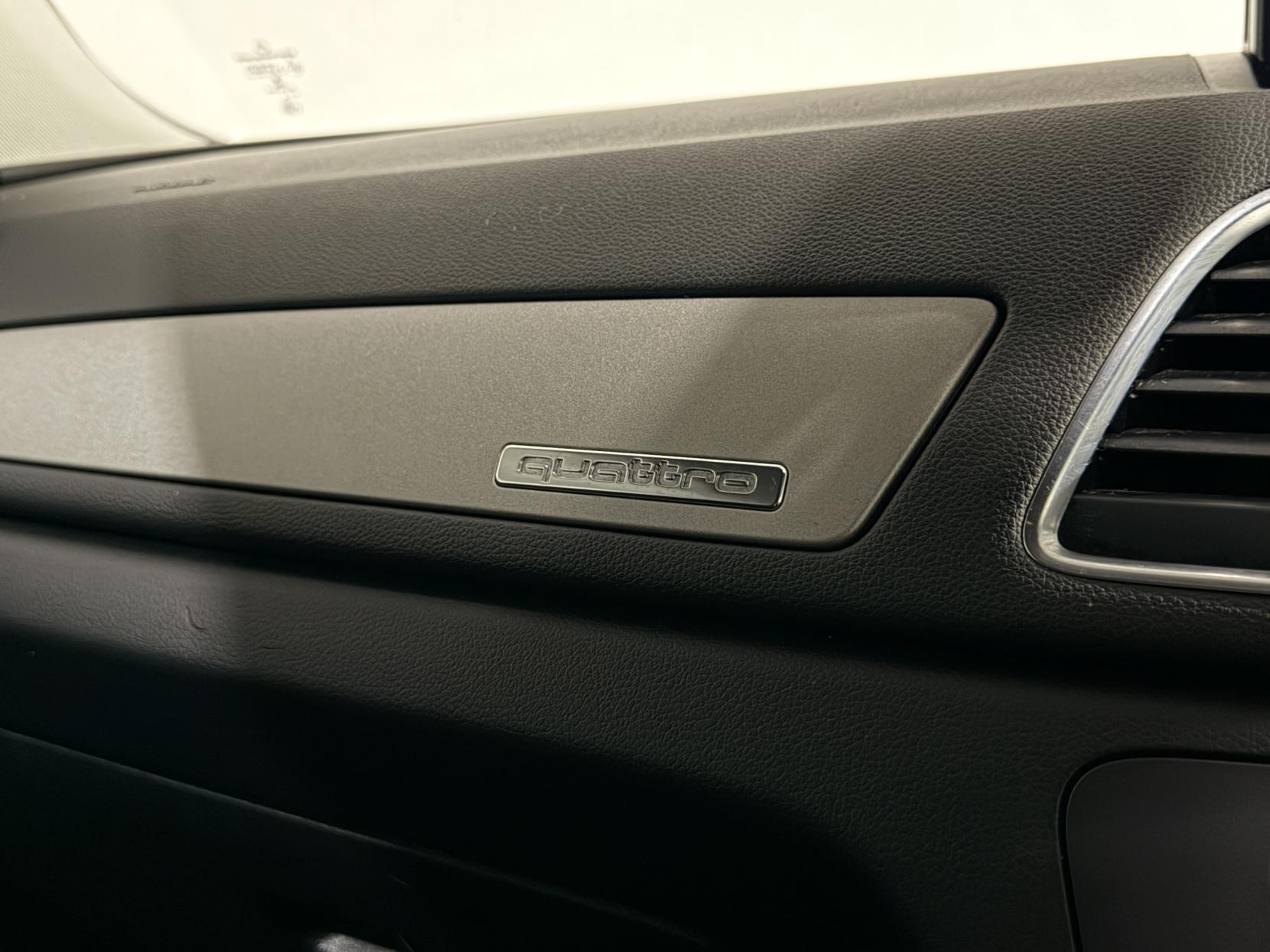 Audi Q3 2.0 TDI SE SUV 5dr Diesel S Tronic quattro Euro 5 (s/s) (177 ps)