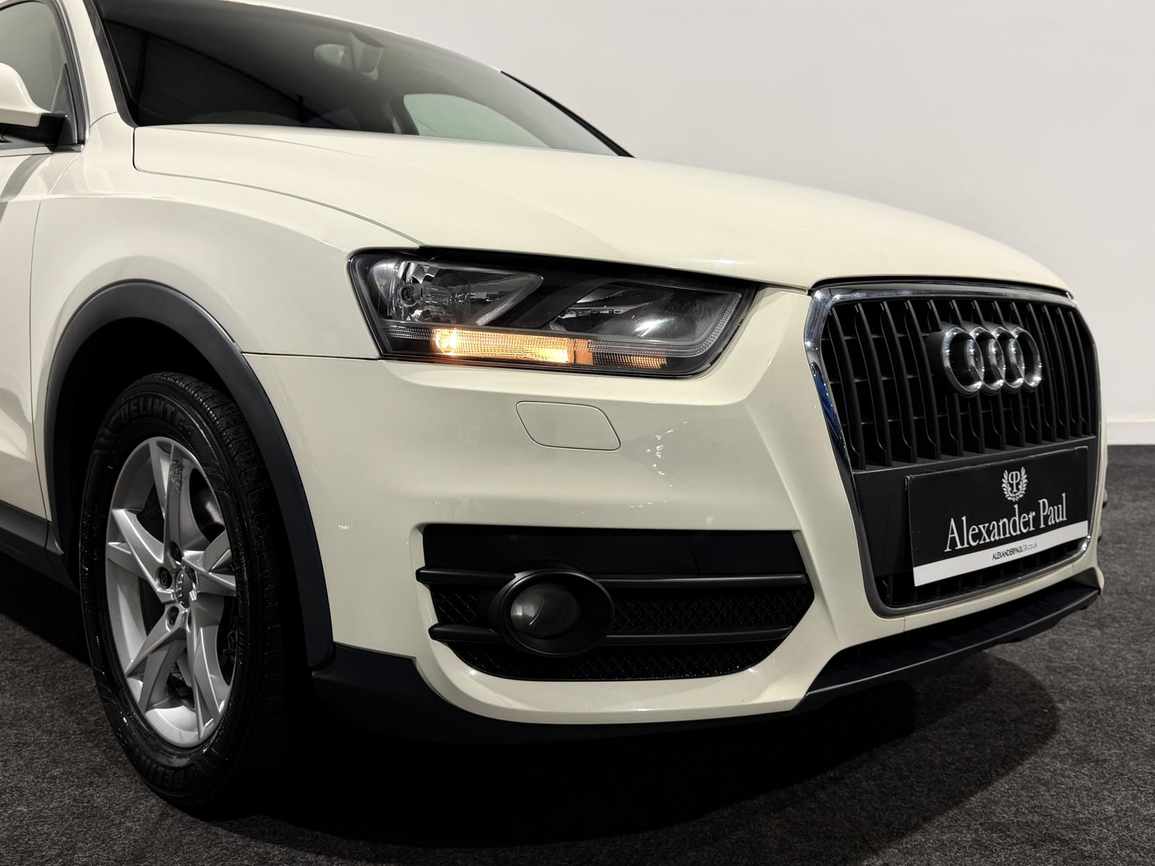 Audi Q3 2.0 TDI SE SUV 5dr Diesel S Tronic quattro Euro 5 (s/s) (177 ps)