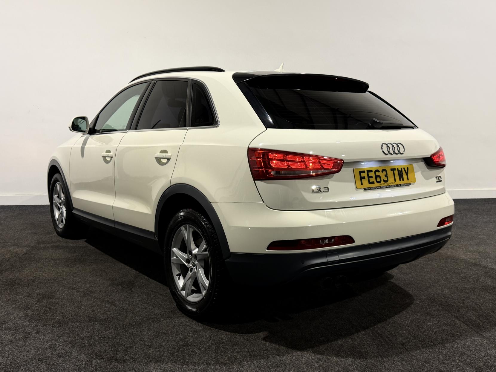 Audi Q3 2.0 TDI SE SUV 5dr Diesel S Tronic quattro Euro 5 (s/s) (177 ps)