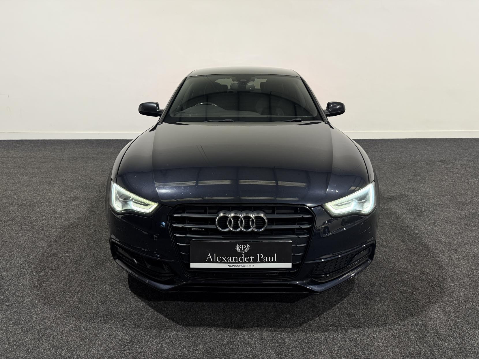 Audi A5 2.0 TDI Black Edition Sportback 5dr Diesel Manual quattro Euro 5 (s/s) (177 ps)