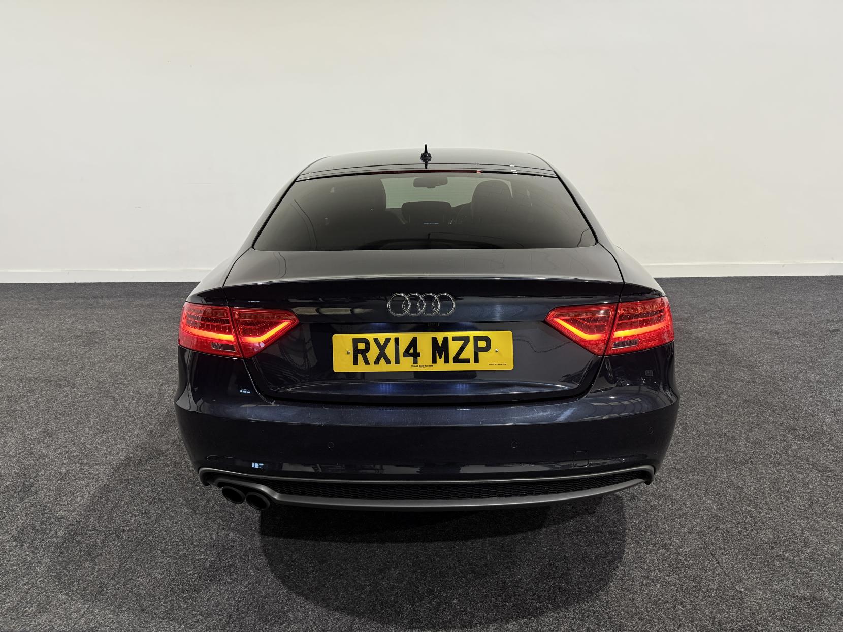 Audi A5 2.0 TDI Black Edition Sportback 5dr Diesel Manual quattro Euro 5 (s/s) (177 ps)