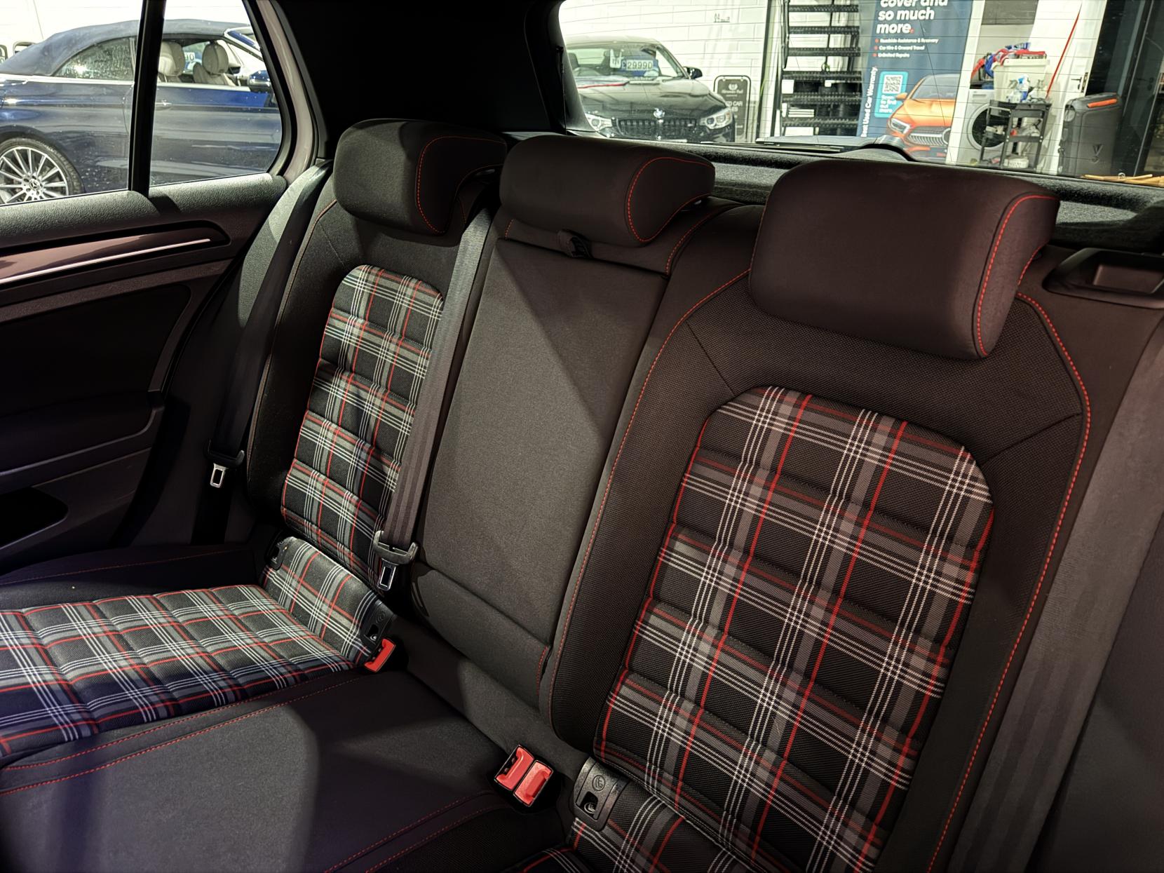 Volkswagen Golf 2.0 TSI BlueMotion Tech GTI Hatchback 5dr Petrol Manual Euro 6 (s/s) (220 ps)