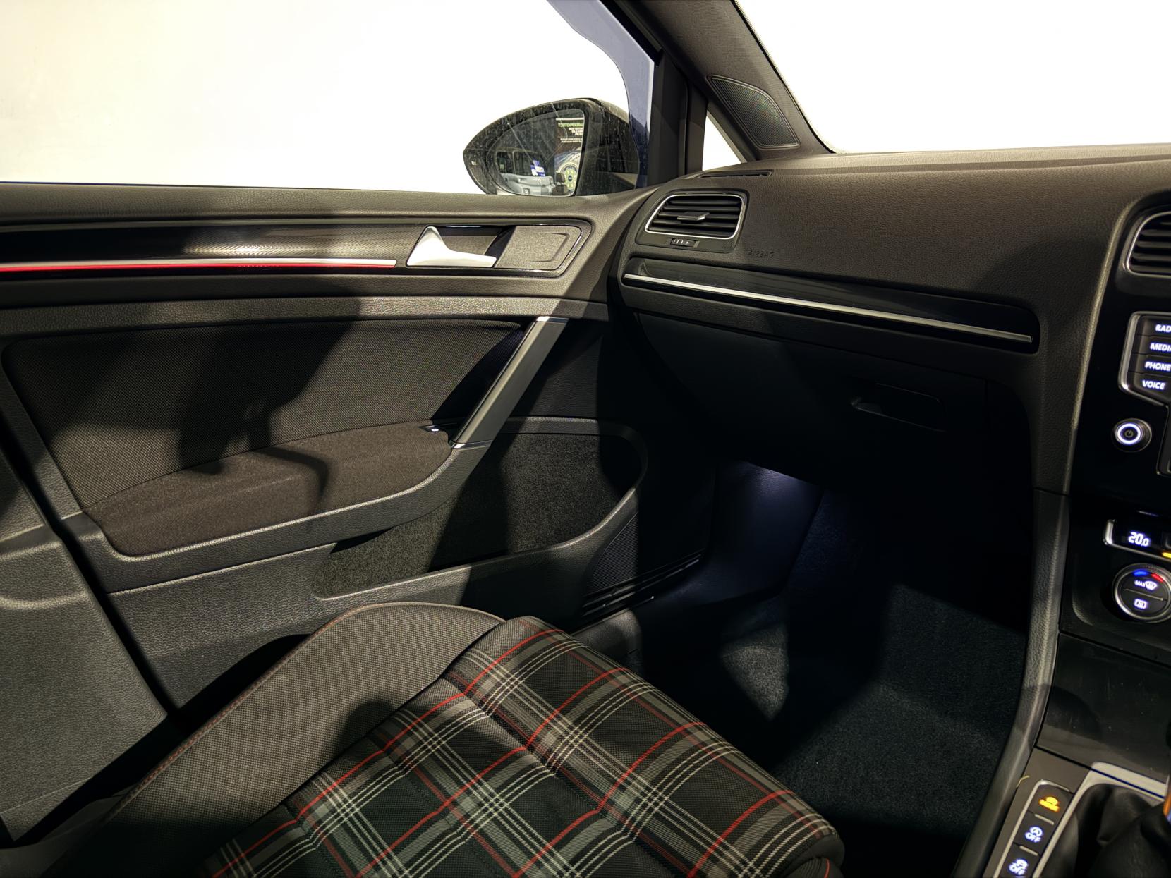 Volkswagen Golf 2.0 TSI BlueMotion Tech GTI Hatchback 5dr Petrol Manual Euro 6 (s/s) (220 ps)