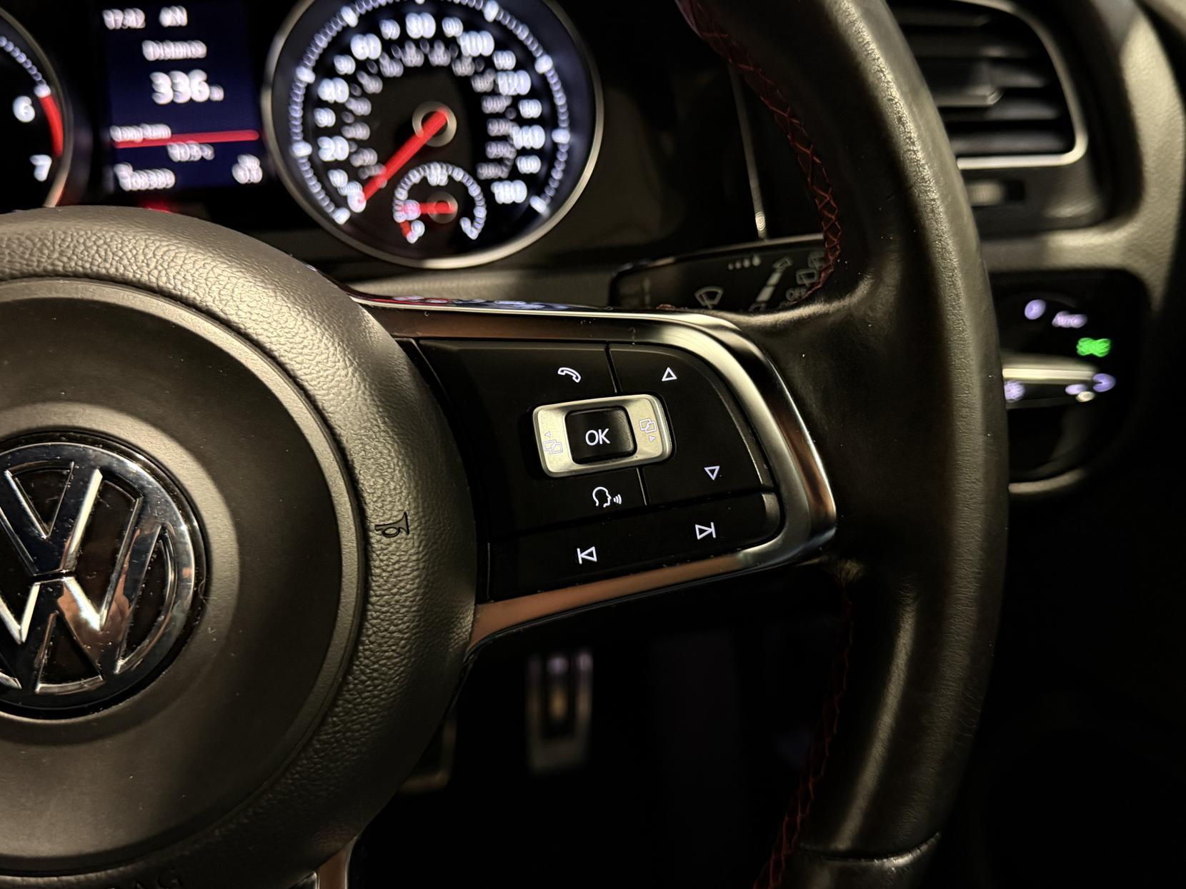 Volkswagen Golf 2.0 TSI BlueMotion Tech GTI Hatchback 5dr Petrol Manual Euro 6 (s/s) (220 ps)