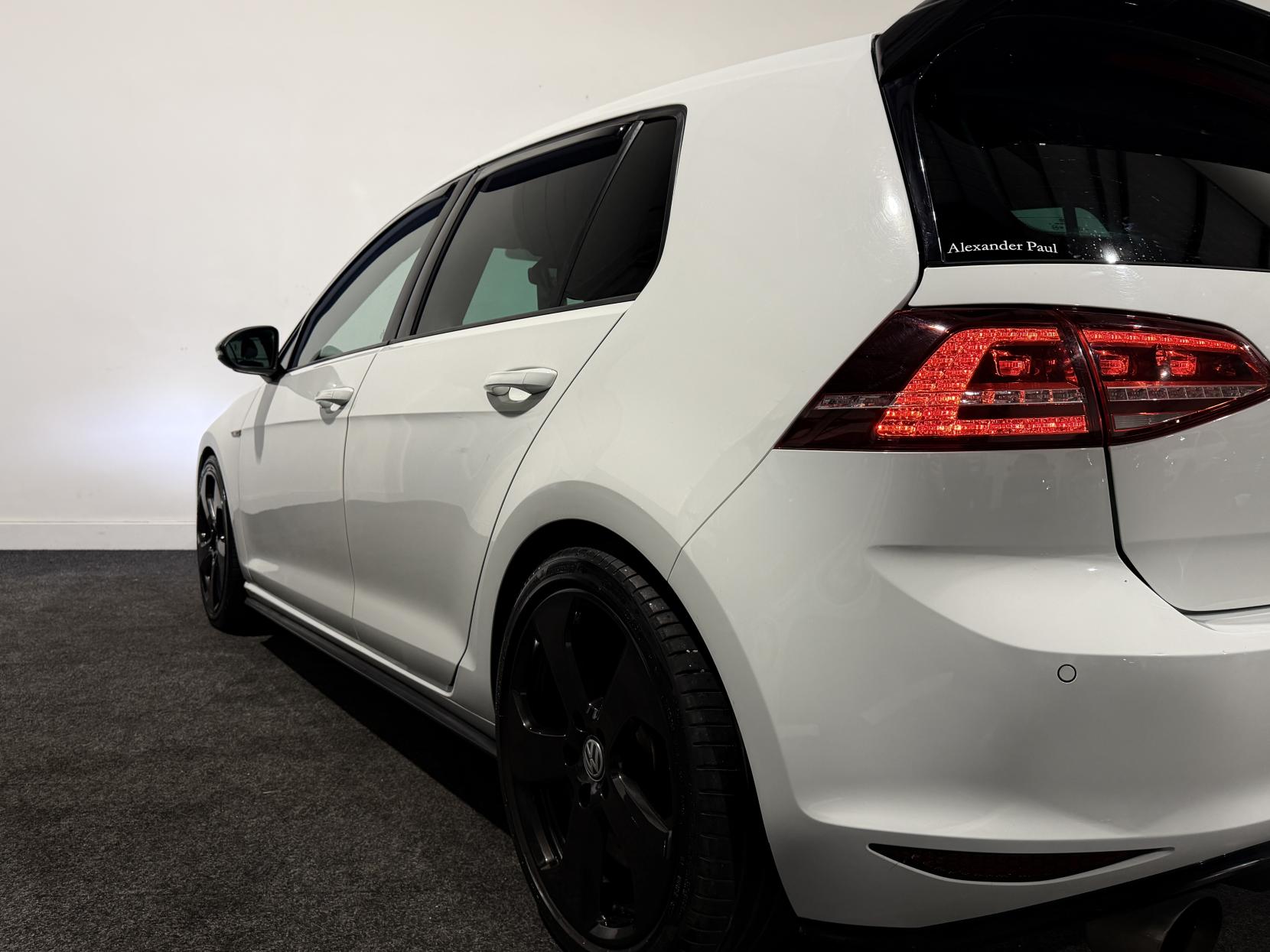 Volkswagen Golf 2.0 TSI BlueMotion Tech GTI Hatchback 5dr Petrol Manual Euro 6 (s/s) (220 ps)