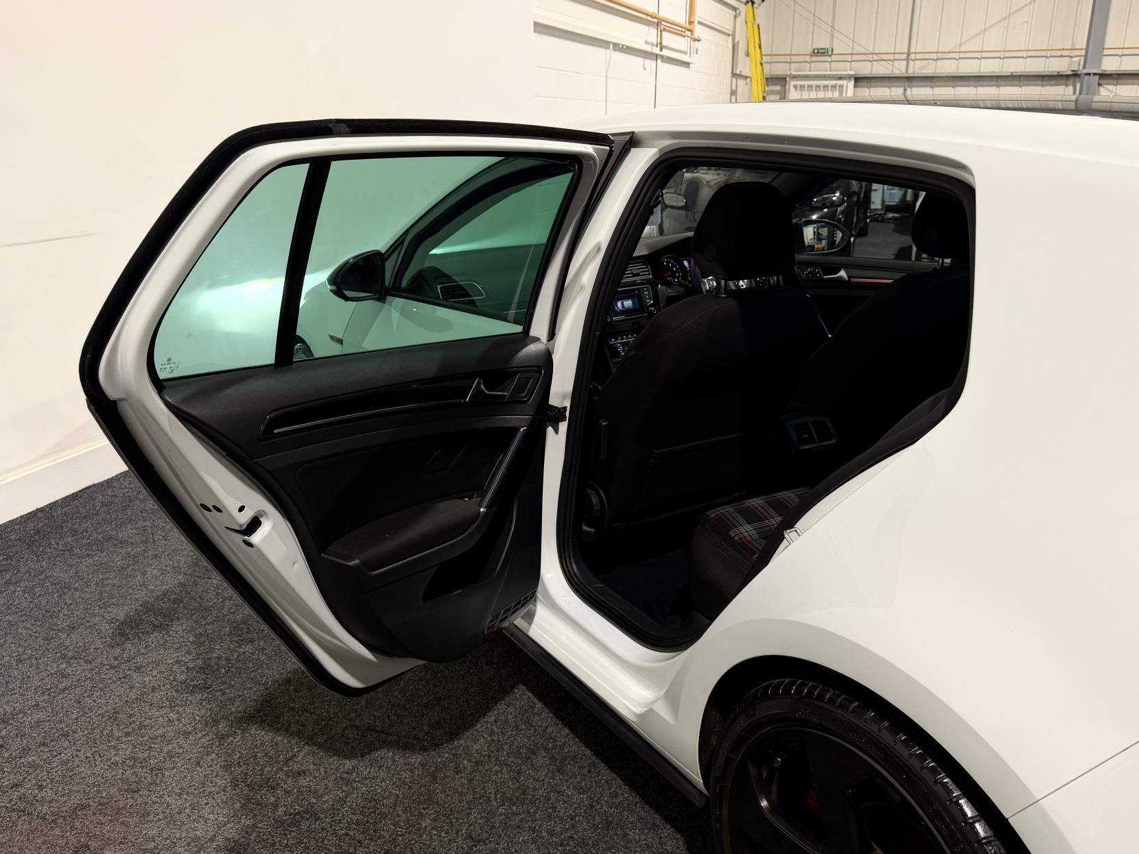 Volkswagen Golf 2.0 TSI BlueMotion Tech GTI Hatchback 5dr Petrol Manual Euro 6 (s/s) (220 ps)