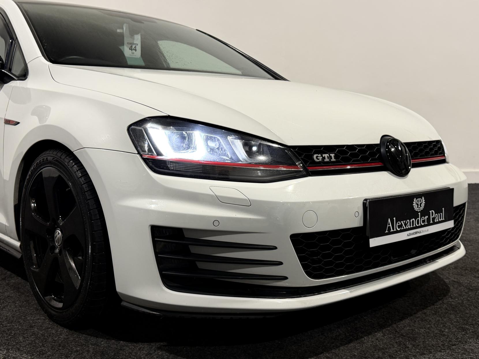 Volkswagen Golf 2.0 TSI BlueMotion Tech GTI Hatchback 5dr Petrol Manual Euro 6 (s/s) (220 ps)