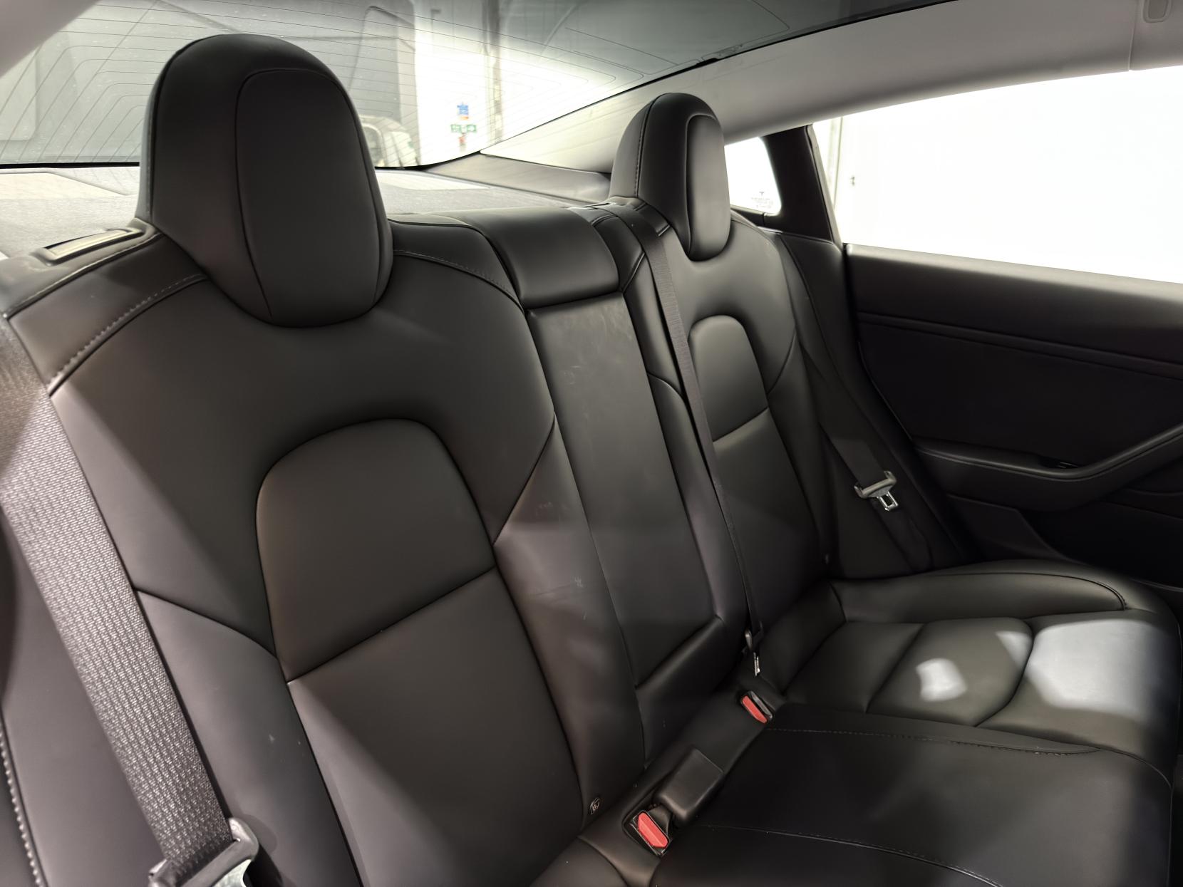 Tesla Model 3 (Dual Motor) Performance Saloon 4dr Electric Auto 4WDE (Performance Upgrade) (449 bhp)