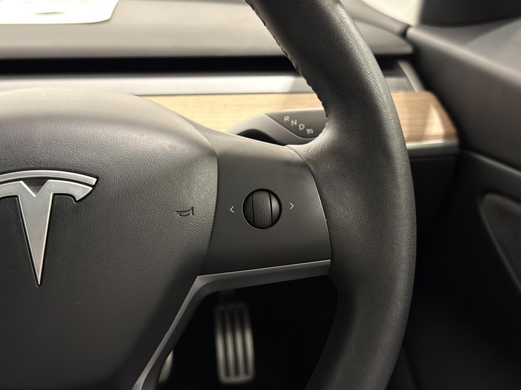 Tesla Model 3 (Dual Motor) Performance Saloon 4dr Electric Auto 4WDE (Performance Upgrade) (449 bhp)