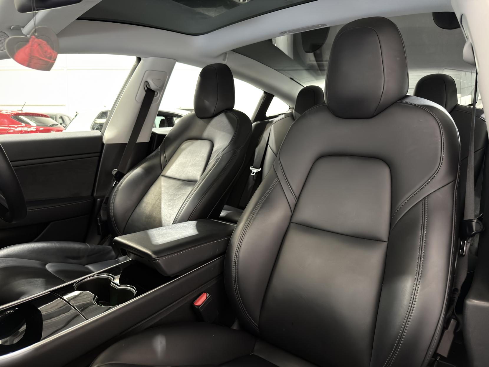 Tesla Model 3 (Dual Motor) Performance Saloon 4dr Electric Auto 4WDE (Performance Upgrade) (449 bhp)