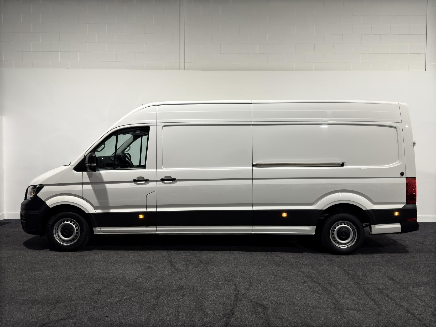 Volkswagen Crafter 2.0 TDI CR35 Trendline Panel Van 5dr Diesel Manual FWD LWB High Roof Euro 6 (s/s) (140 ps)