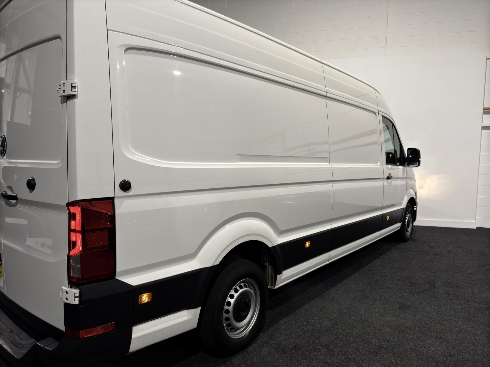 Volkswagen Crafter 2.0 TDI CR35 Trendline Panel Van 5dr Diesel Manual FWD LWB High Roof Euro 6 (s/s) (140 ps)