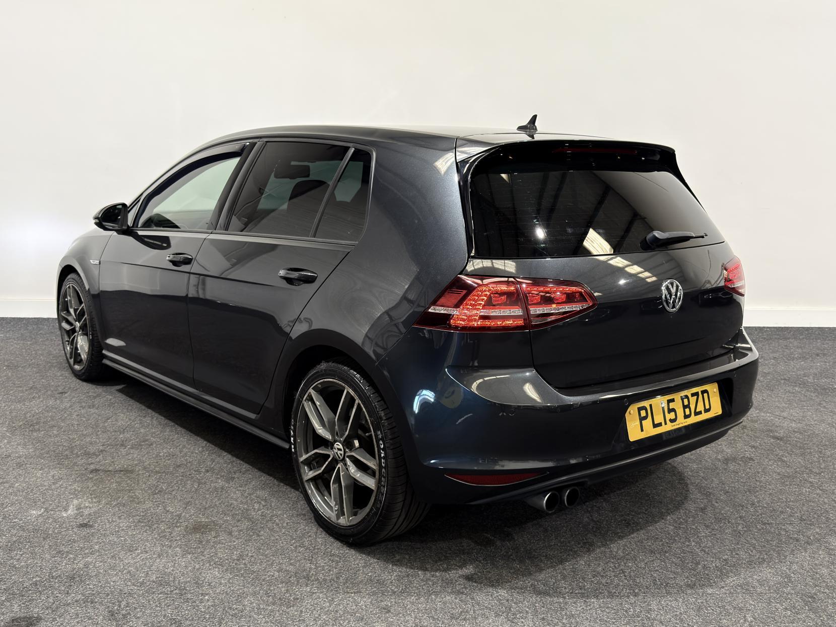 Volkswagen Golf 2.0 TDI BlueMotion Tech GTD Hatchback 5dr Diesel Manual Euro 6 (s/s) (184 ps)
