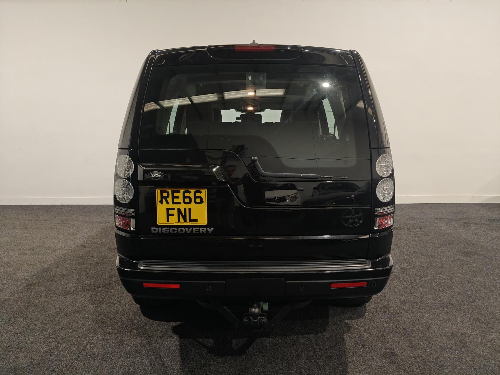 Land Rover Discovery 4 3.0 SD V6 Graphite SUV 5dr Diesel Auto 4WD Euro 6 (s/s) (256 bhp)