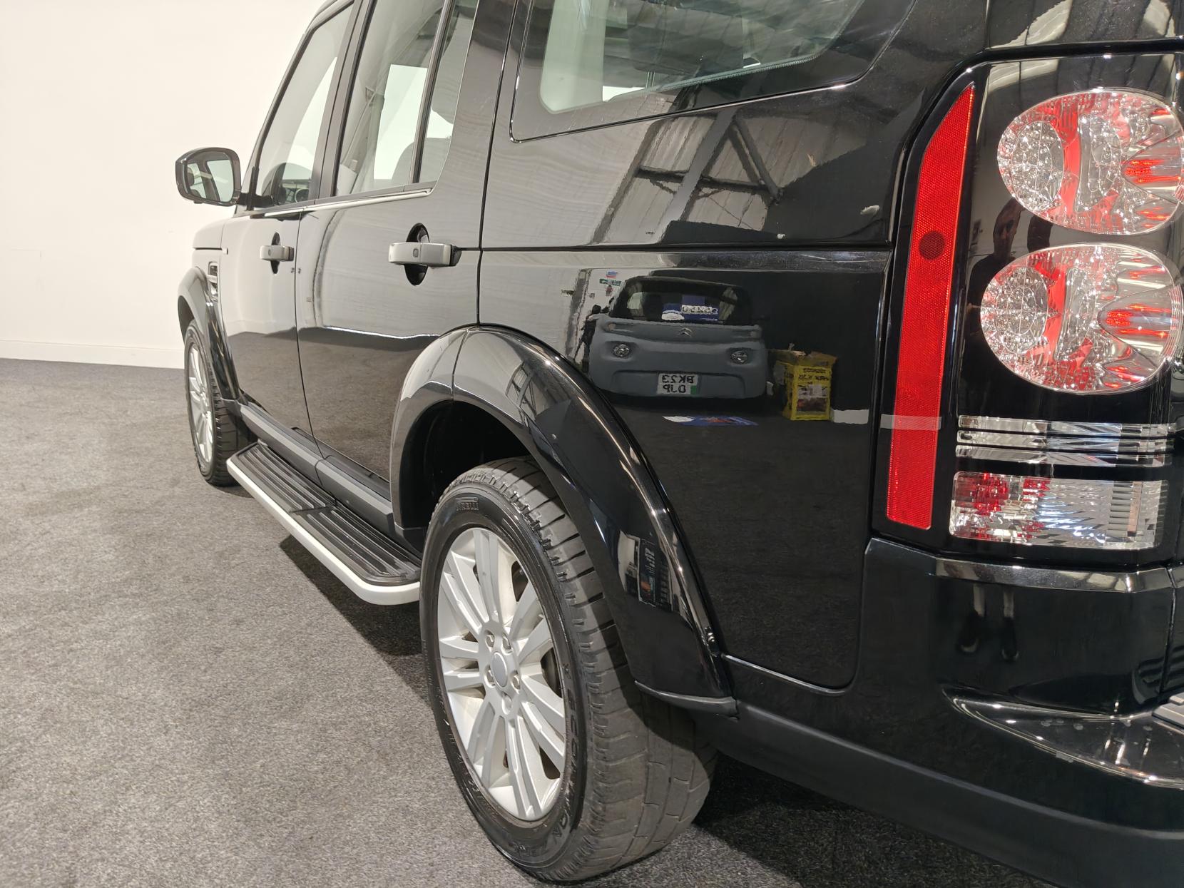 Land Rover Discovery 4 3.0 SD V6 Graphite SUV 5dr Diesel Auto 4WD Euro 6 (s/s) (256 bhp)