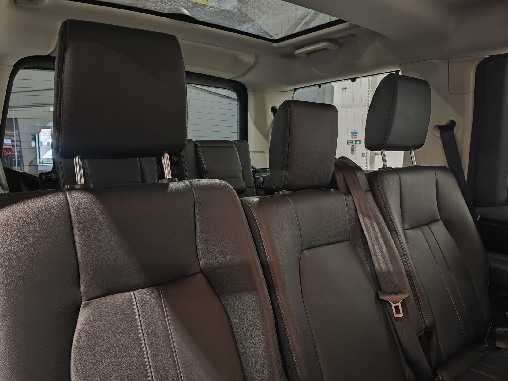 Land Rover Discovery 4 3.0 SD V6 Graphite SUV 5dr Diesel Auto 4WD Euro 6 (s/s) (256 bhp)