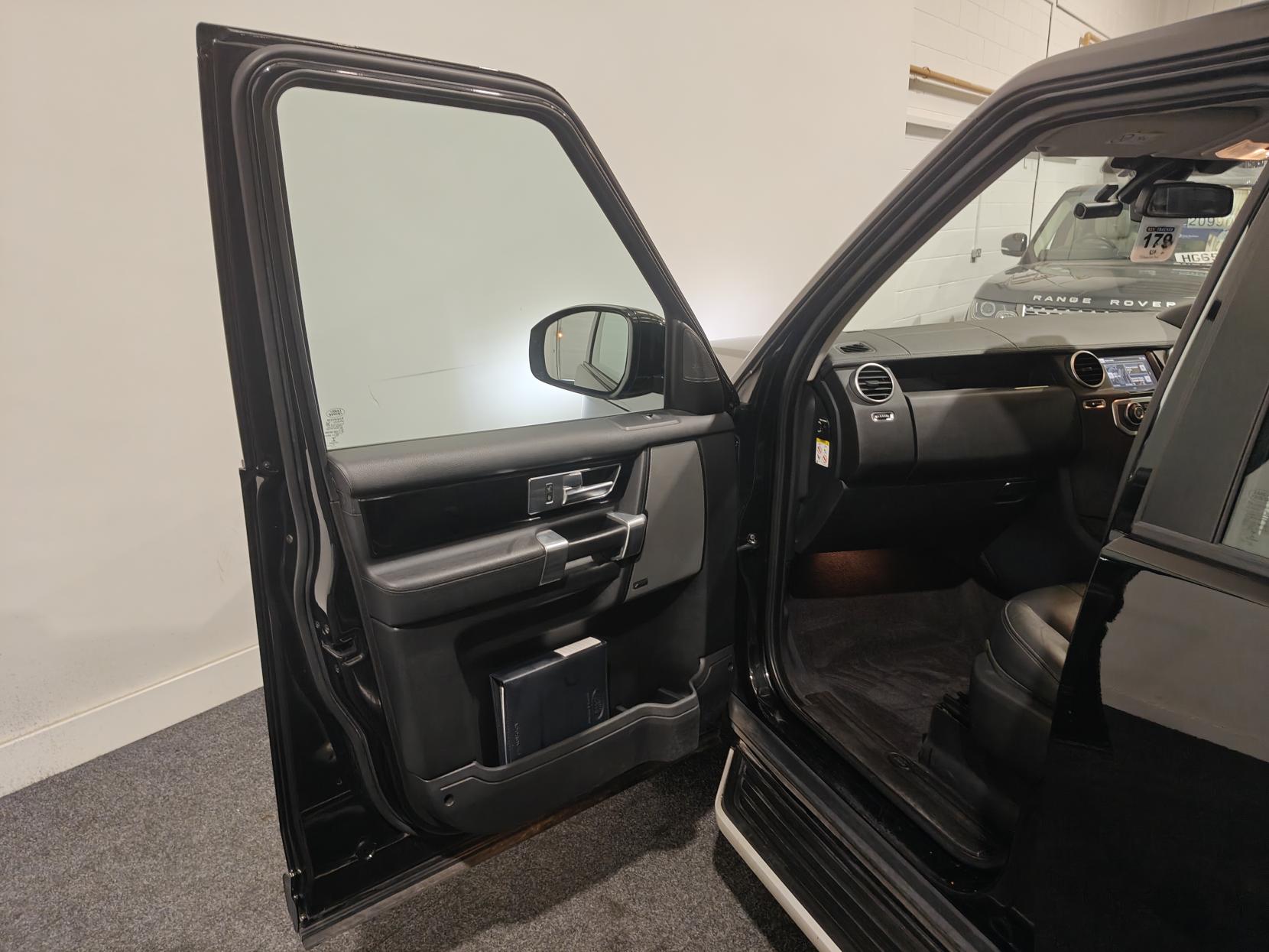 Land Rover Discovery 4 3.0 SD V6 Graphite SUV 5dr Diesel Auto 4WD Euro 6 (s/s) (256 bhp)