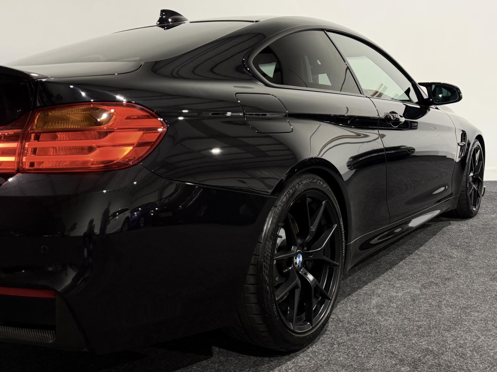 BMW M4 3.0 BiTurbo Coupe 2dr Petrol DCT Euro 6 (s/s) (431 ps)
