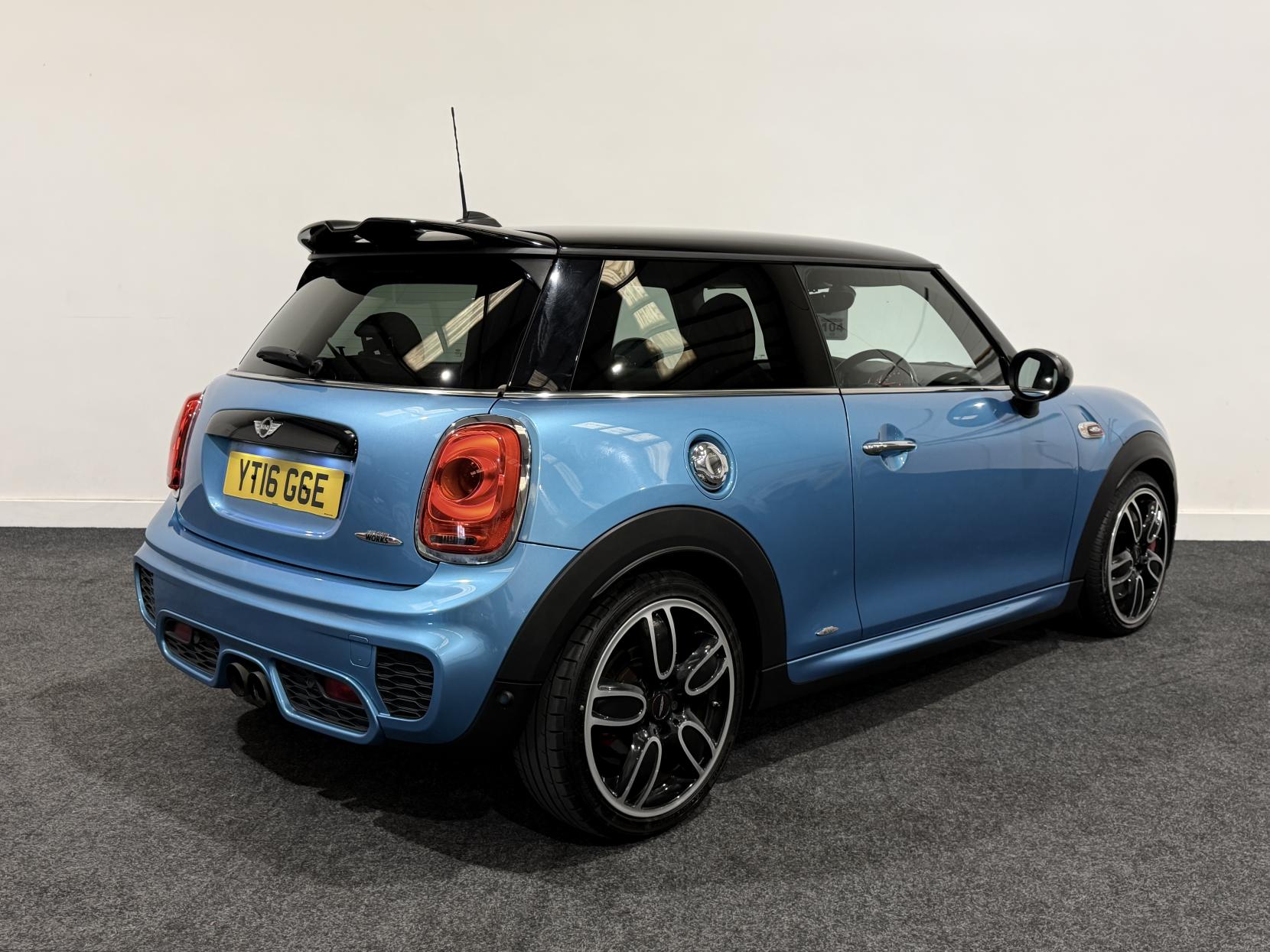 MINI Hatch 2.0 John Cooper Works Hatchback 3dr Petrol Manual Euro 6 (s/s) (231 ps)