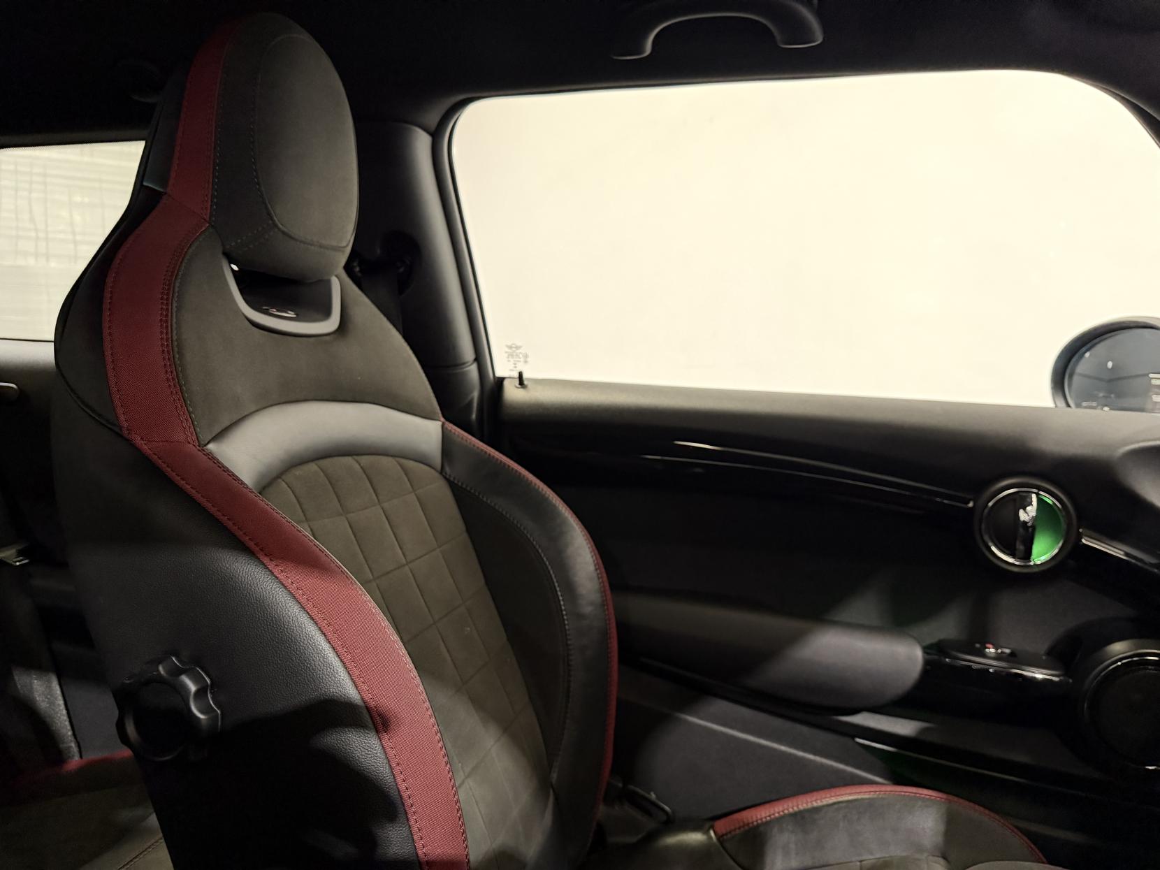MINI Hatch 2.0 John Cooper Works Hatchback 3dr Petrol Manual Euro 6 (s/s) (231 ps)