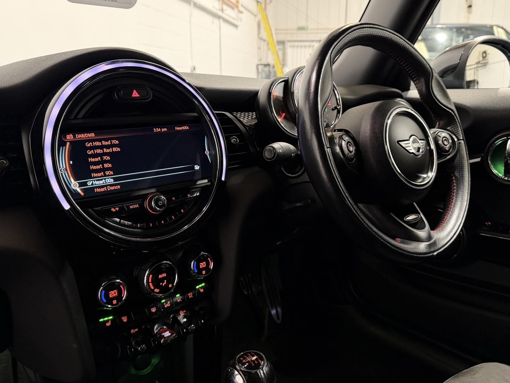 MINI Hatch 2.0 John Cooper Works Hatchback 3dr Petrol Manual Euro 6 (s/s) (231 ps)