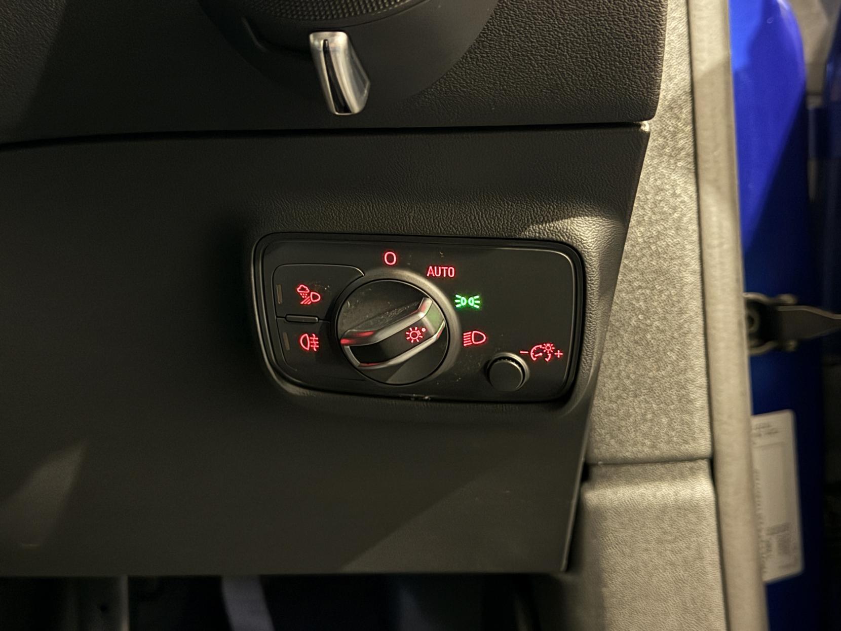 Audi TTS 2.0 TFSI Coupe 3dr Petrol S Tronic quattro Euro 6 (s/s) (310 ps)