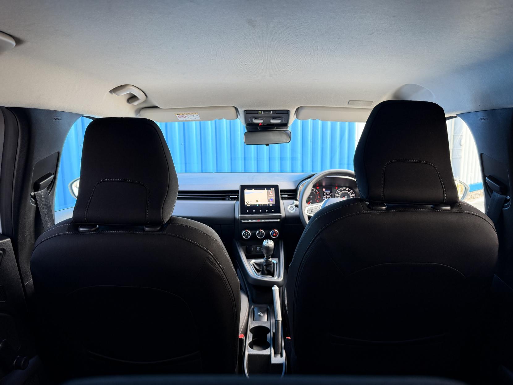 Renault Clio 1.0 TCe Iconic Hatchback 5dr Petrol Manual Euro 6 (s/s) (100 ps)