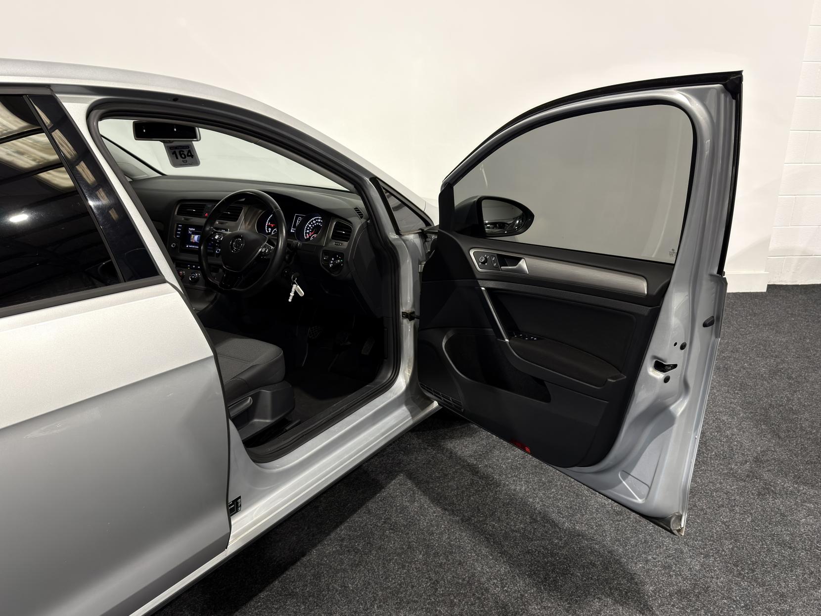 Volkswagen Golf 1.6 TDI BlueMotion Tech Match Hatchback 5dr Diesel Manual Euro 5 (s/s) (105 ps)