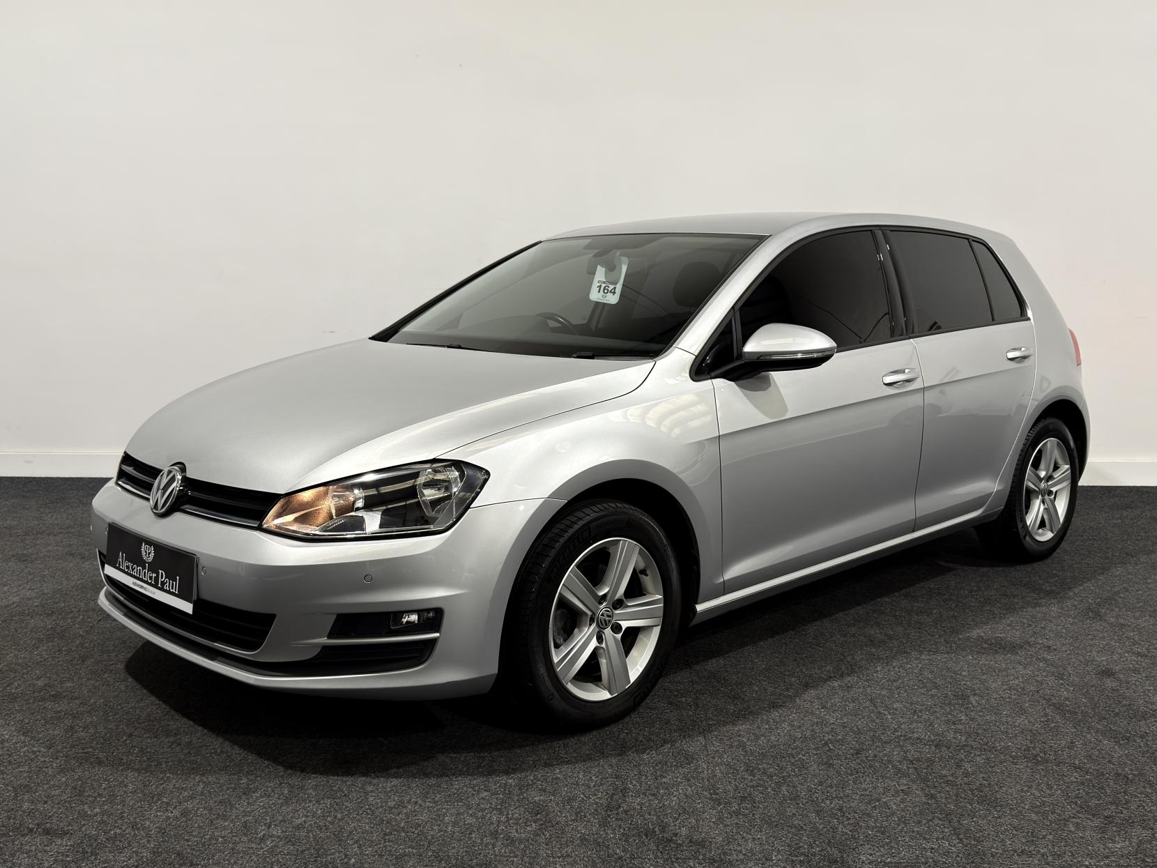Volkswagen Golf 1.6 TDI BlueMotion Tech Match Hatchback 5dr Diesel Manual Euro 5 (s/s) (105 ps)