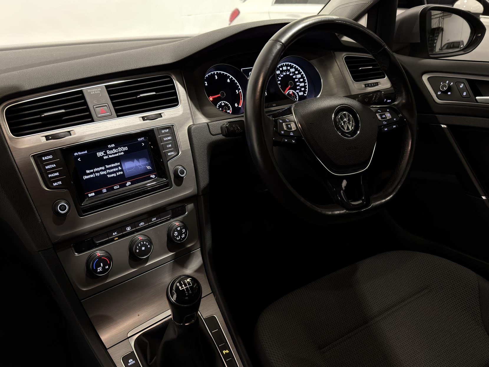 Volkswagen Golf 1.6 TDI BlueMotion Tech Match Hatchback 5dr Diesel Manual Euro 5 (s/s) (105 ps)