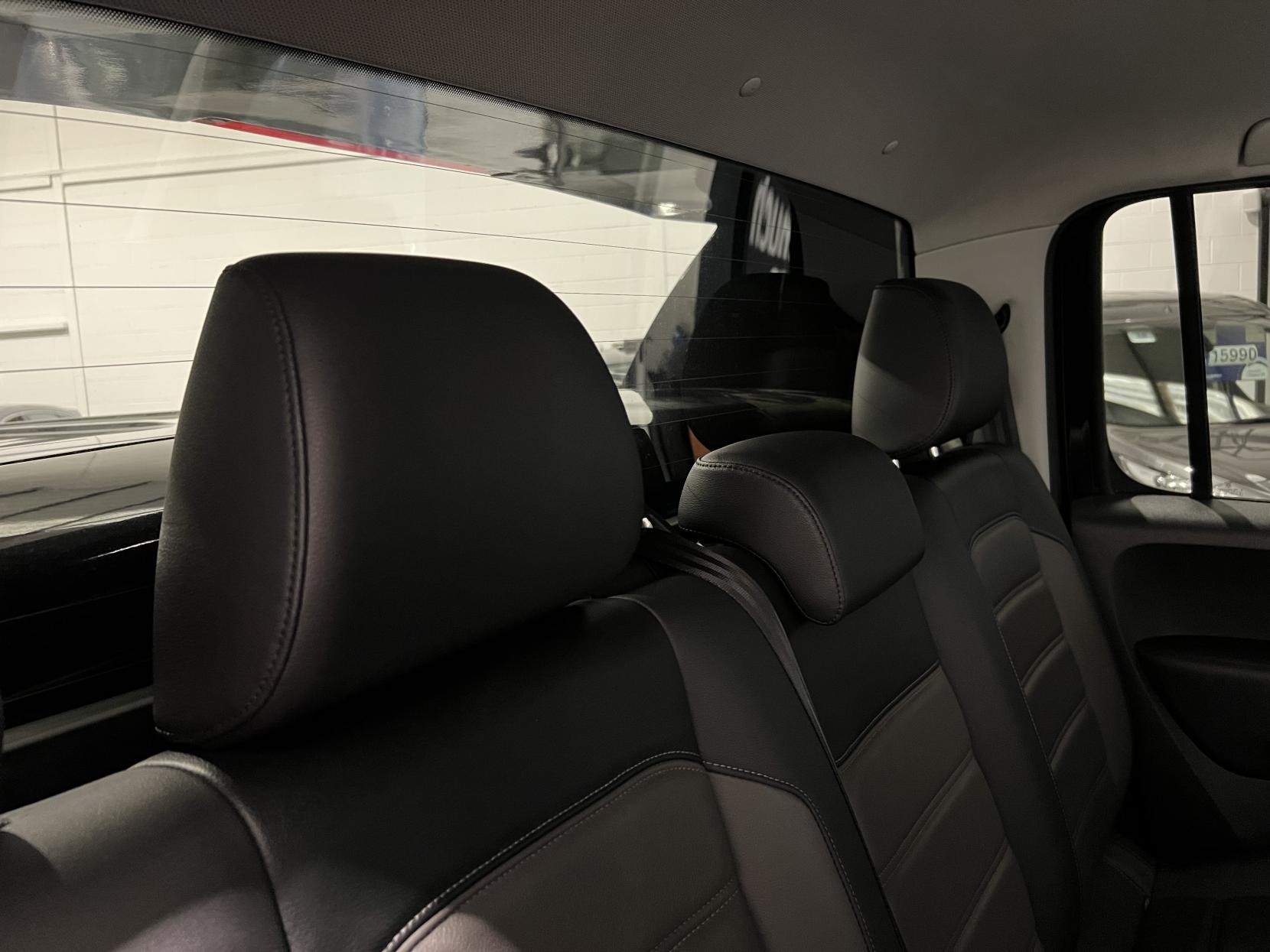 Volkswagen Amarok 3.0 TDI V6 BlueMotion Tech Highline Pickup Double Cab 4dr Diesel Auto 4Motion Euro 6 (s/s) (224 ps)