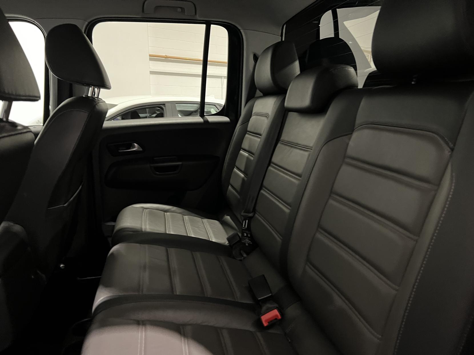 Volkswagen Amarok 3.0 TDI V6 BlueMotion Tech Highline Pickup Double Cab 4dr Diesel Auto 4Motion Euro 6 (s/s) (224 ps)